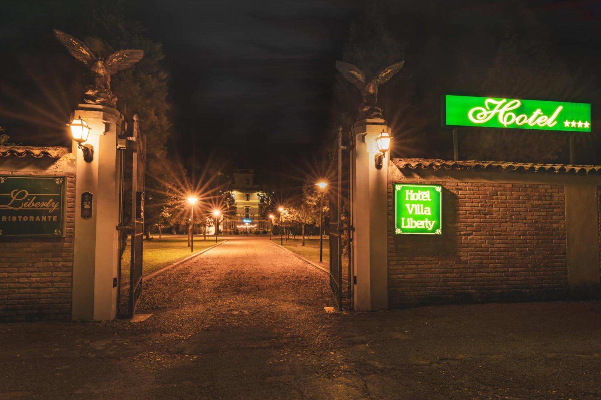 Hotel Villa Liberty Pontecurone Dış mekan fotoğraf